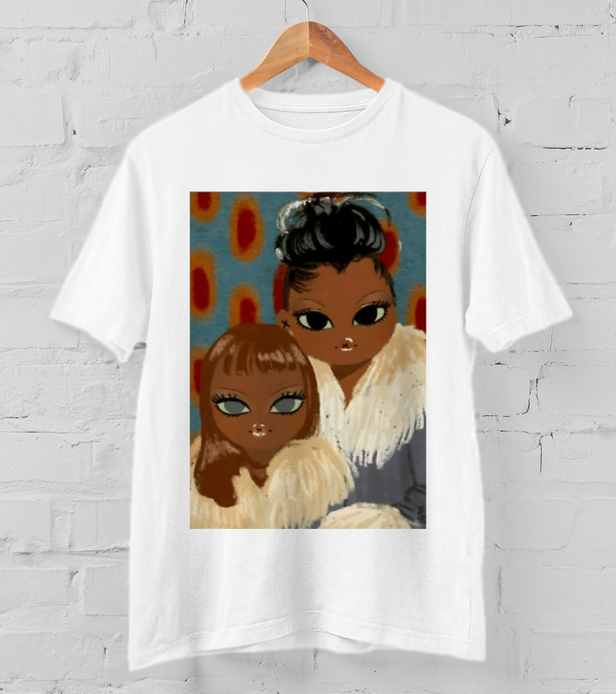 Bratz Dolls Cloe Yasmin Fashion Iconic Style Fur Outfits T-Shirt