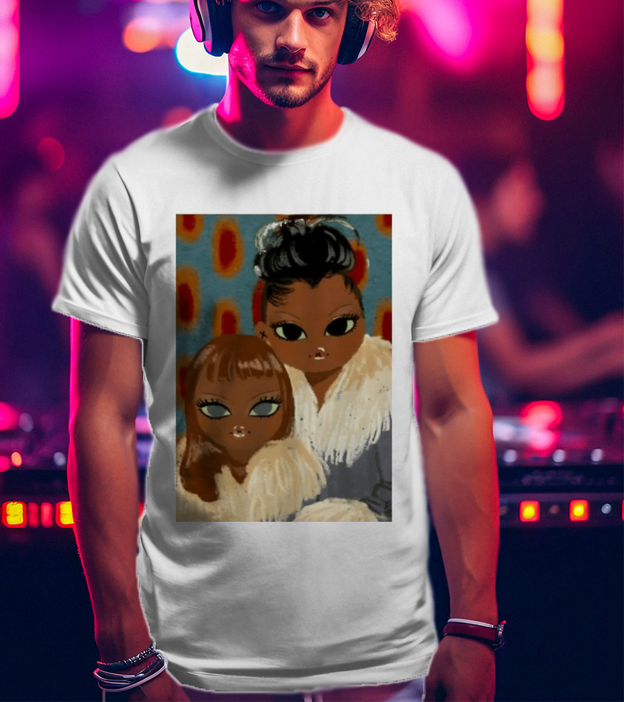 Bratz Dolls Cloe Yasmin Fashion Iconic Style Fur Outfits T-Shirt