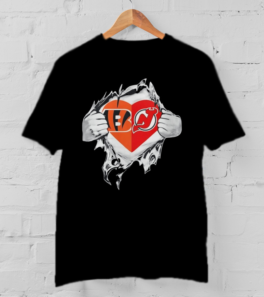 Bengals Devils Tattered Heart Shape Fan T-Shirt