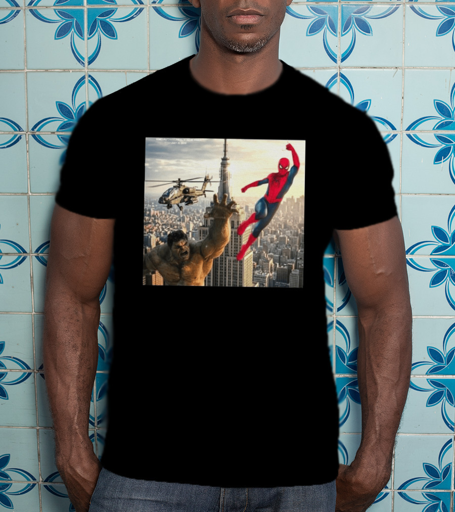 Brand New Day Spider Man And Hulk In Epic New York Battle Scene T-Shirt