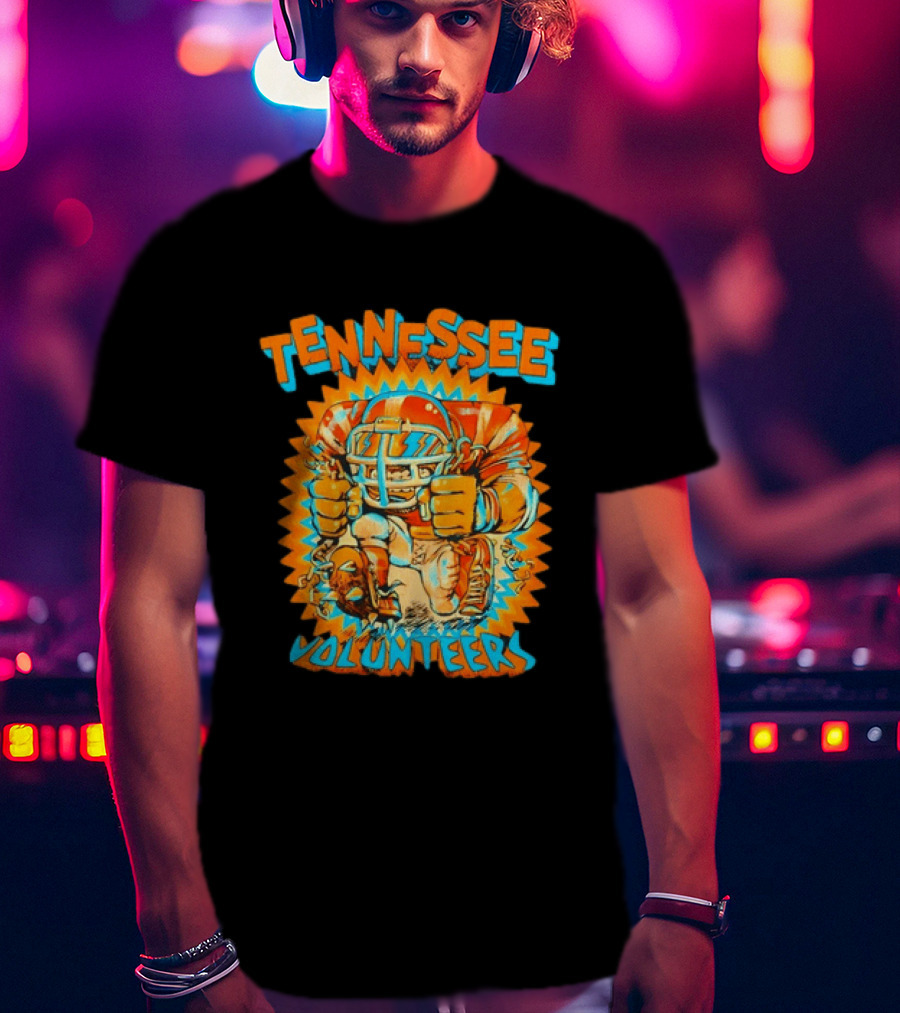 Tennessee Volunteers Football Player Breaking Chains Dynamic Orange Blue T-Shirt