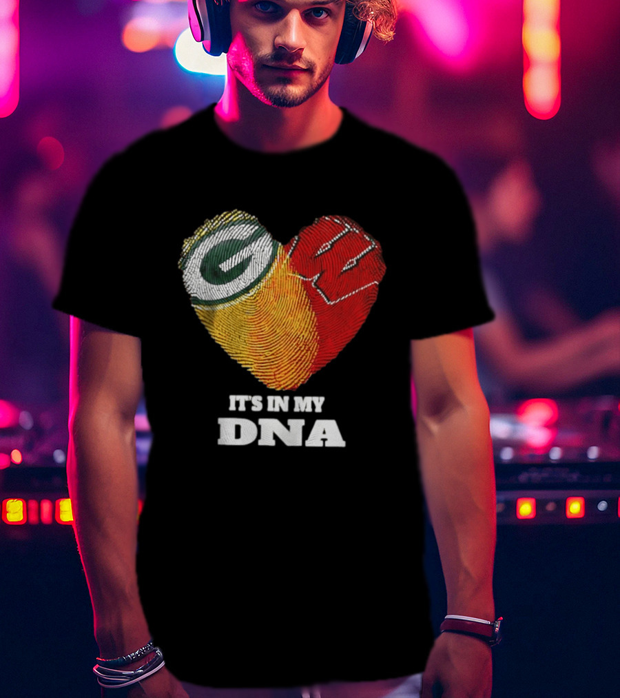 Green Bay Packers It's In My DNA Heart Fingerprint T-Shirt