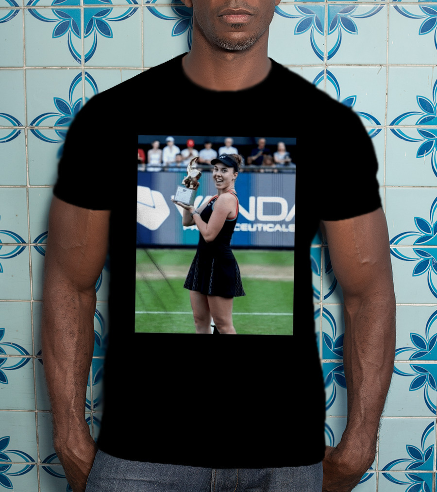 Linda Wins Tennis Title Holding Trophy On Grass Court T-Shirt