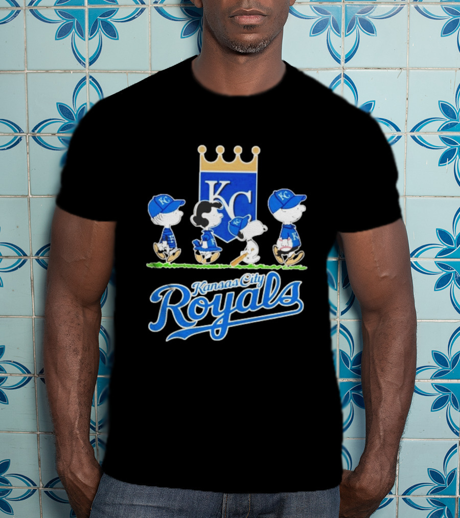 Kansas City Royals Peanuts Characters KC Classic Collaboration T-Shirt