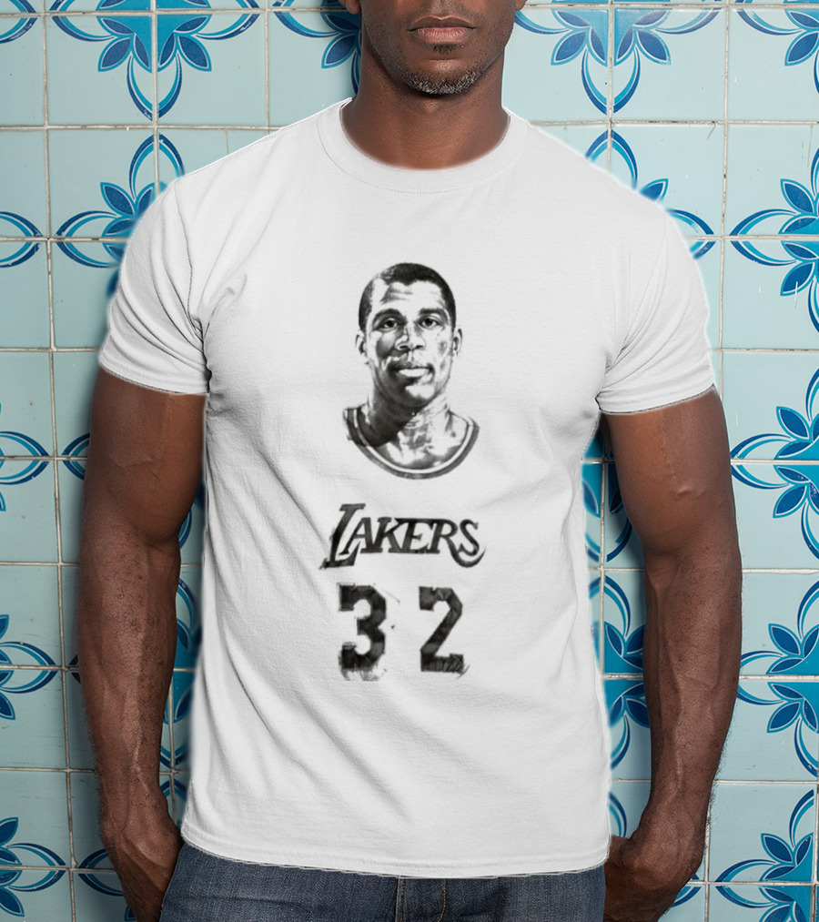 Magic Johnson Lakers 32 T-Shirt