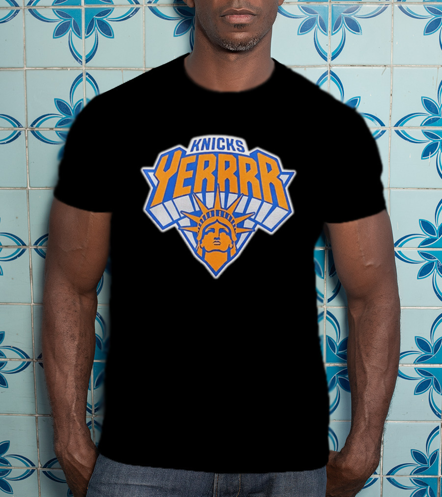 Knicks YERRRR Statue Of Liberty NBA New York T-Shirt