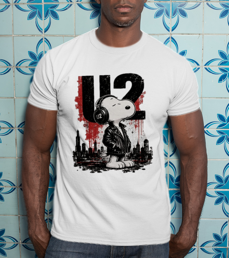 Snoopy U2 On Sky One Dream One Fearless Heart Urban Skyline T-Shirt
