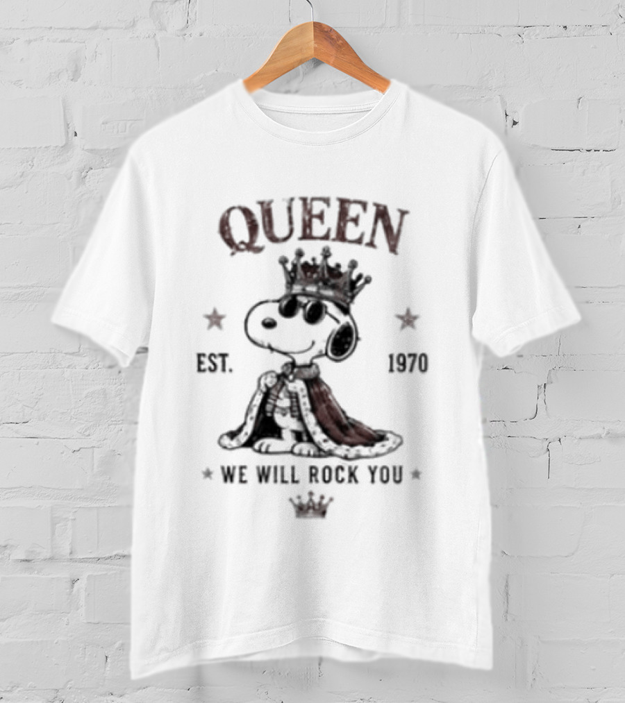 Snoopy Wearing Crown Queen Est 1970 We Will Rock You T-Shirt
