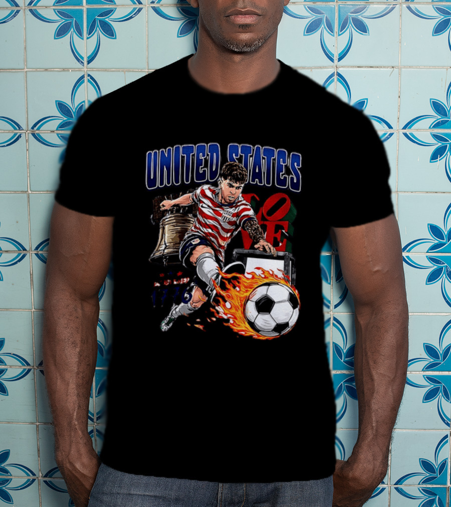 Christian Pulisic United States Soccer Fireball Liberty Bell Established 1776 T-Shirt
