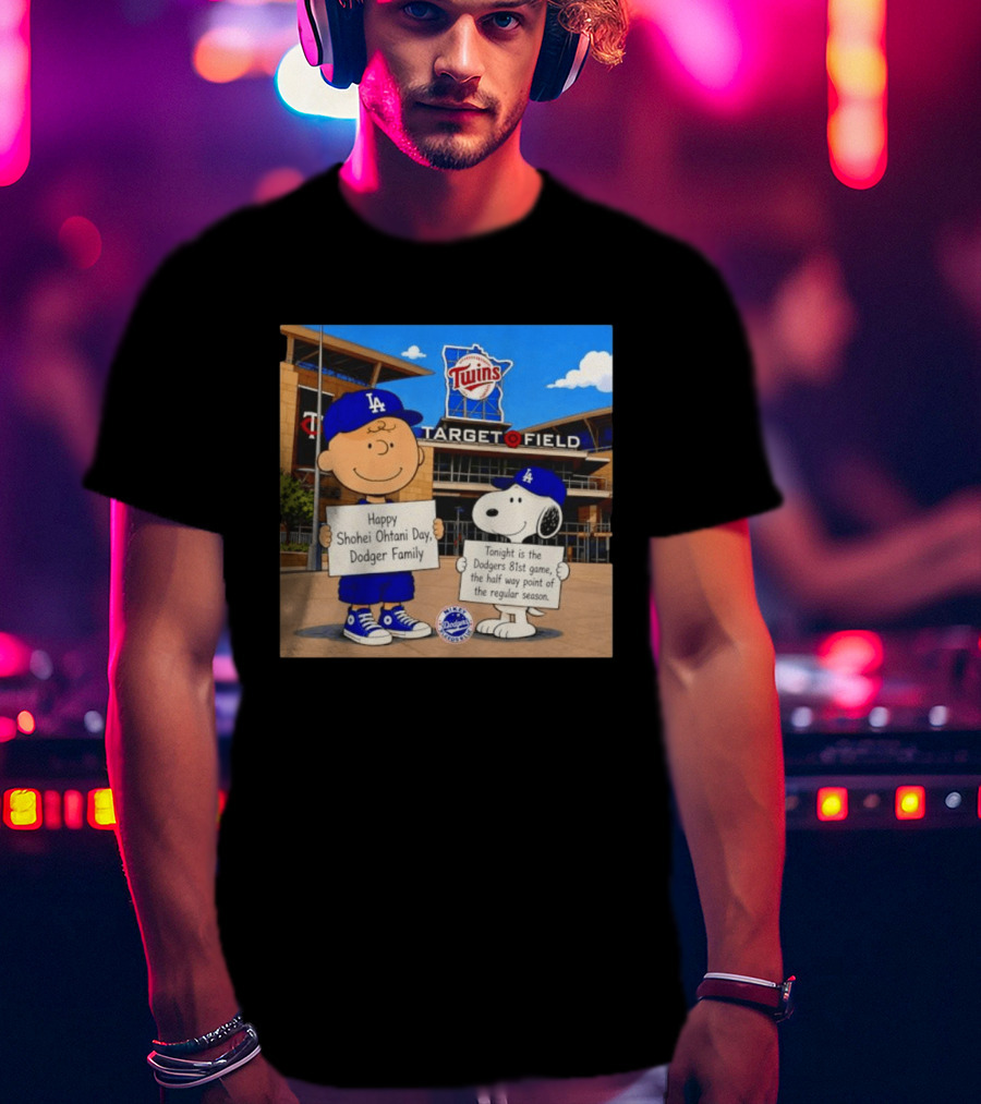 Snoopy And Charlie Brown Happy Shohei Ohtani Day Dodgers Twins Target Field T-Shirt