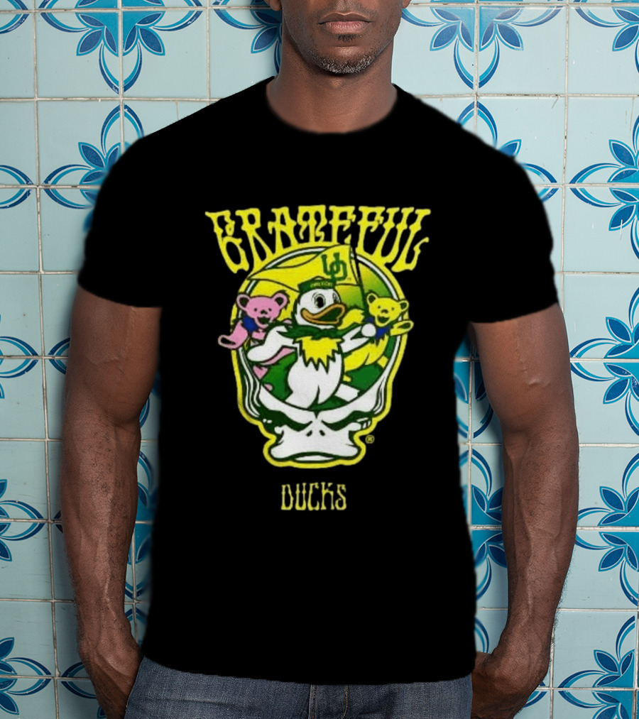 GratefulDucks Oregon Ducks 2025 Football Team Collaboration T-Shirt