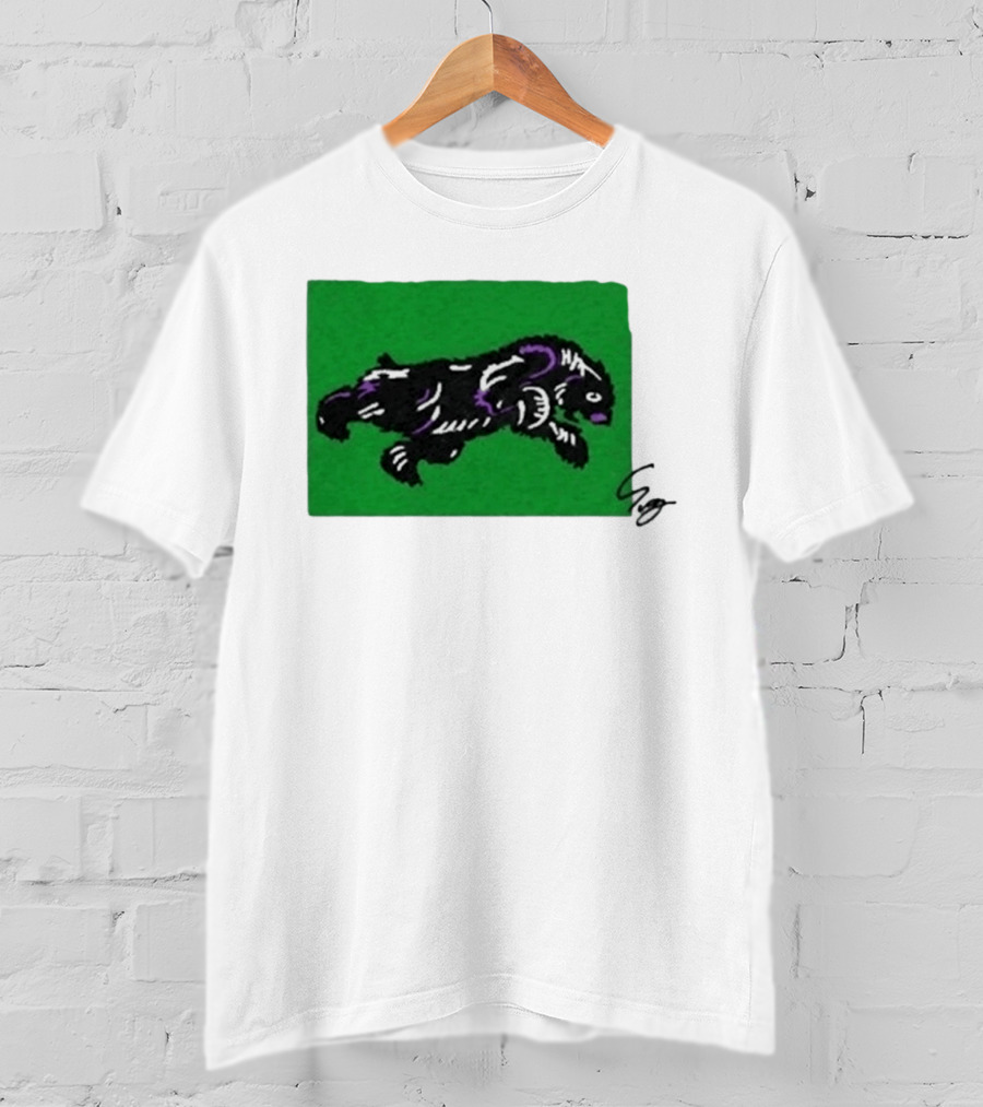 Mako Komuro 2026 Black And Purple Bear On Green T-Shirt