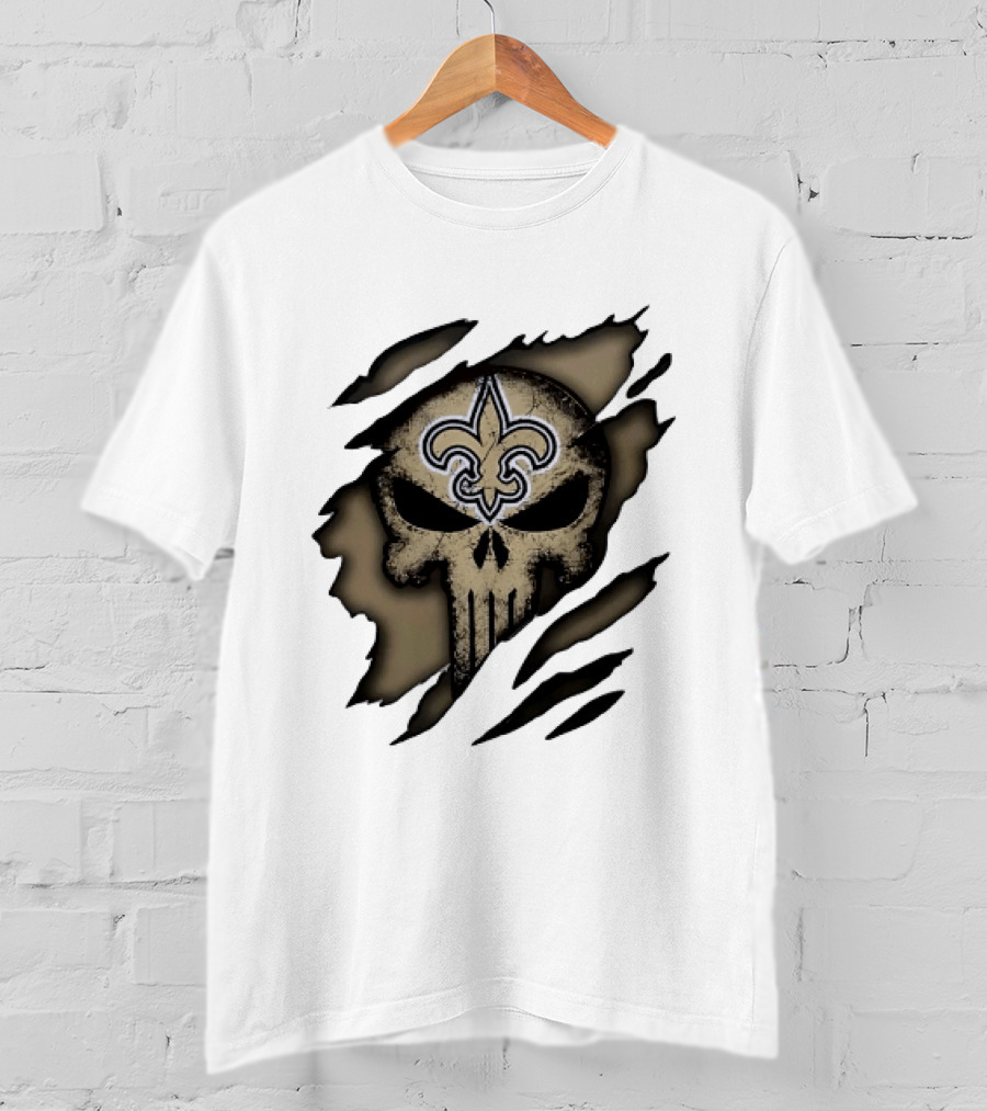 New Orleans Saints Punisher Skull Ripped Effect Fleur De Lis T-Shirt