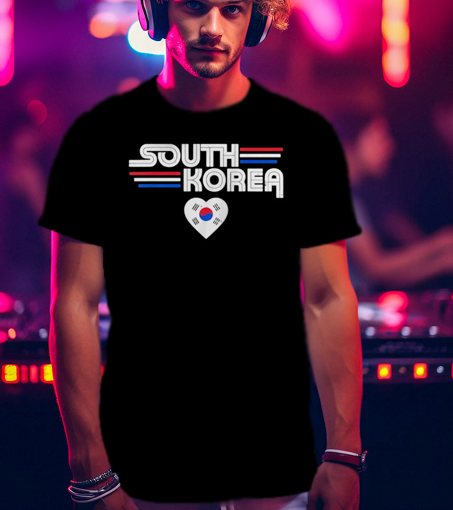 South Korea Heart Flag With Red And Blue Stripes T-Shirt