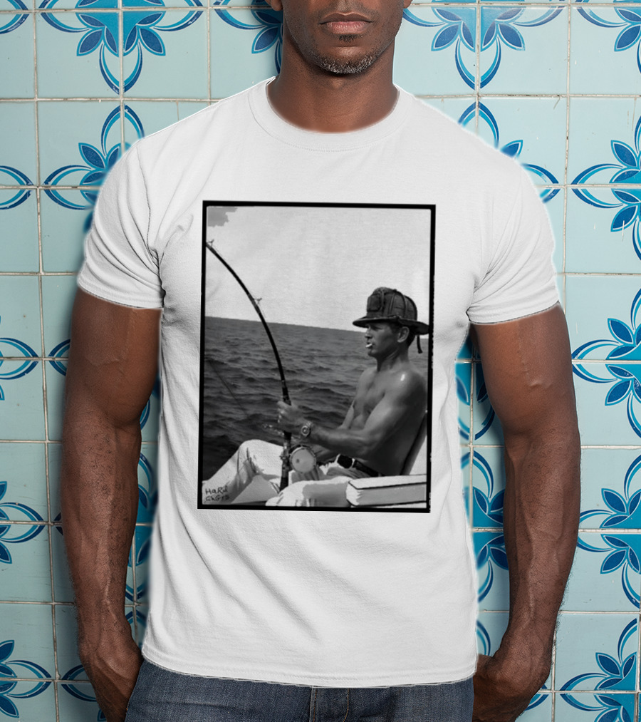 Paul Newman Fishing Wrk Hrd Ply Hrd HARRISON1973 T-Shirt