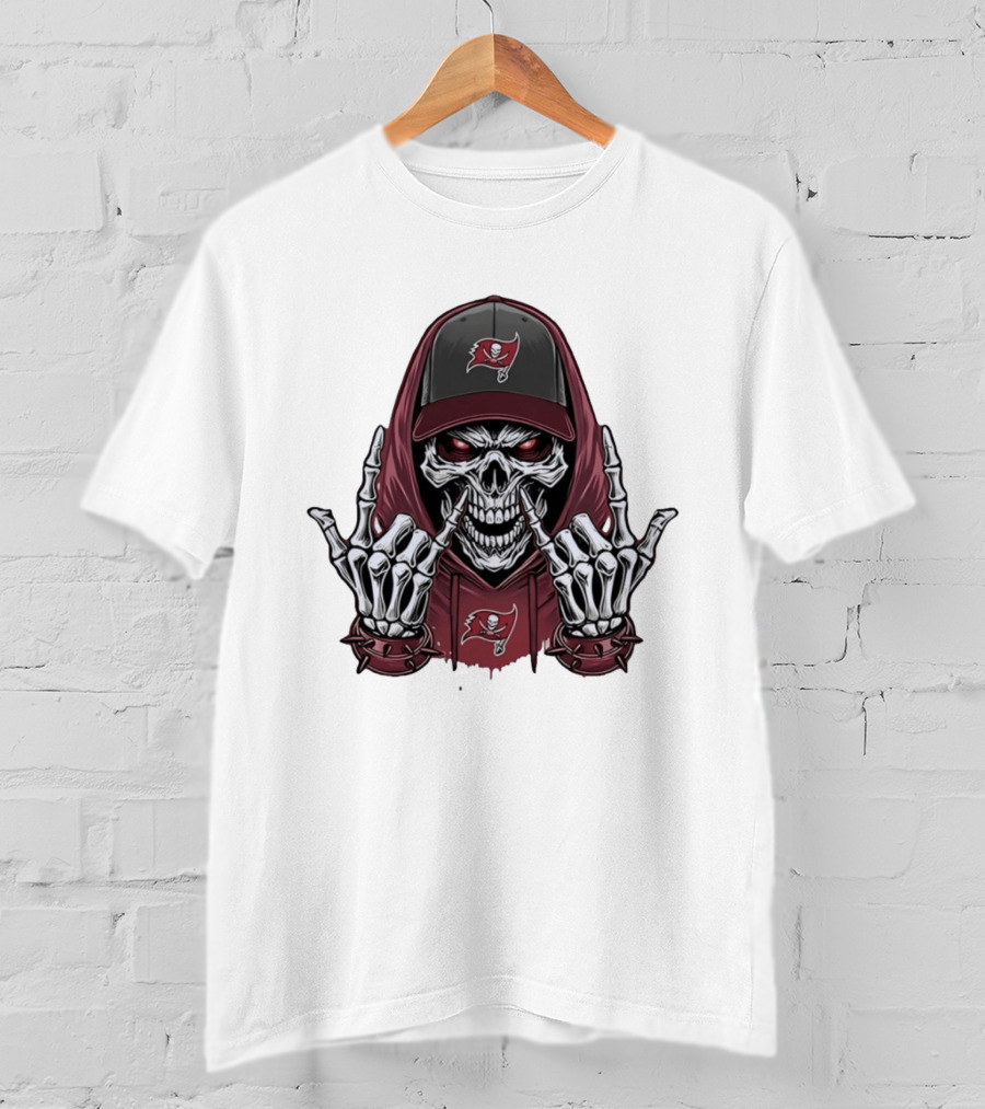 Buccaneers Skeleton Rock On Pirate T-Shirt
