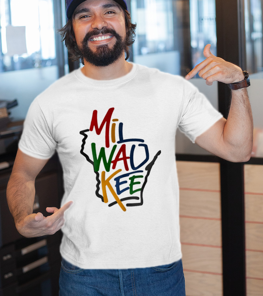 Milwaukee Wisconsin State Colorful T-Shirt