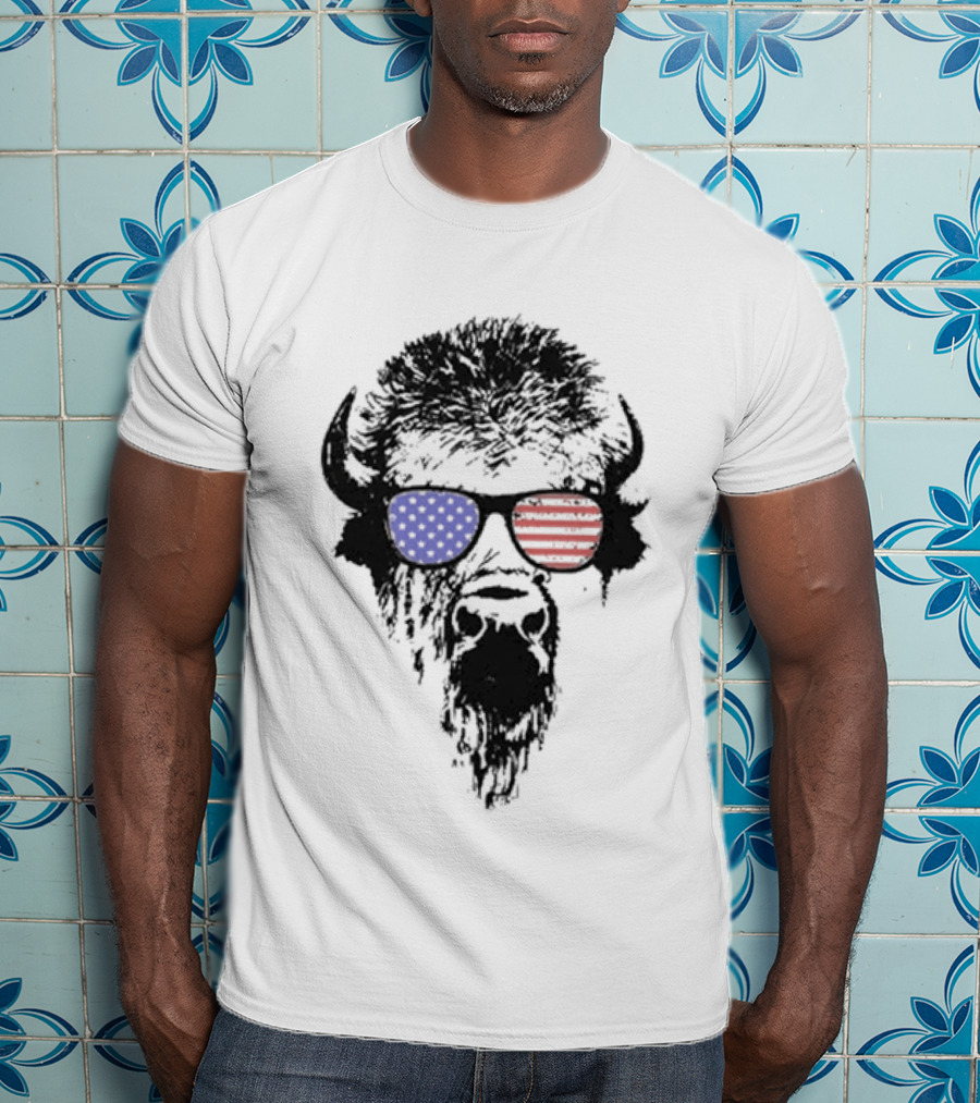 Patriotic Buffalo With USA Flag Red White Blue Sunglasses T-Shirt