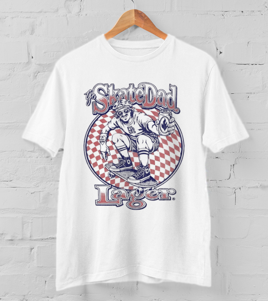 SkateDad Lager Ur Mom Sucks Pi L Uis Skateboarder T-Shirt