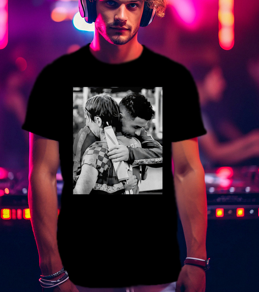 Football Unites The World Luka Modrić Cristiano Ronaldo Hug Memorial T-Shirt