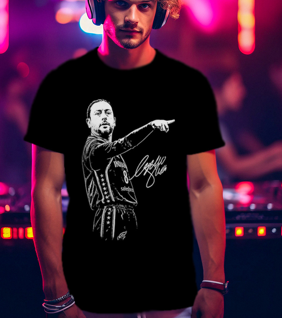 Sophie Cunningham Pointing Roberto De Zerbi T-Shirt