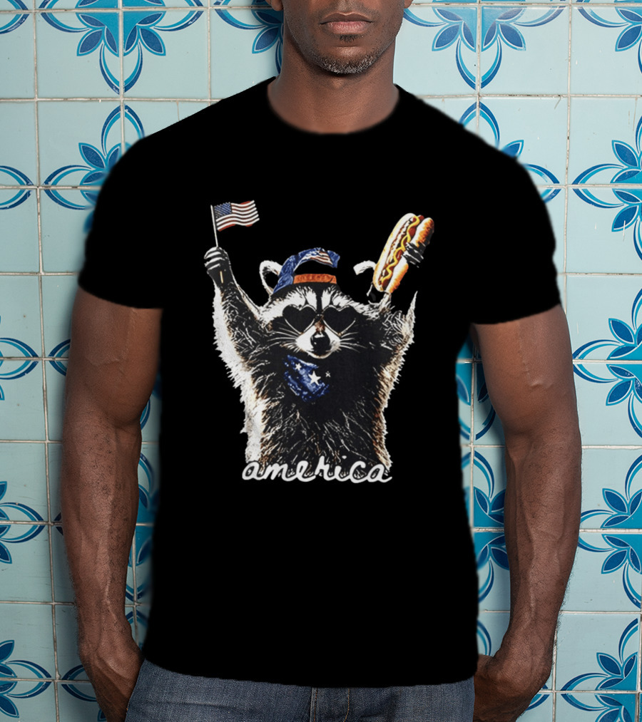 Raccoon Holding Hot Dog And Flag America 4th Of July Celebration T-Shirt