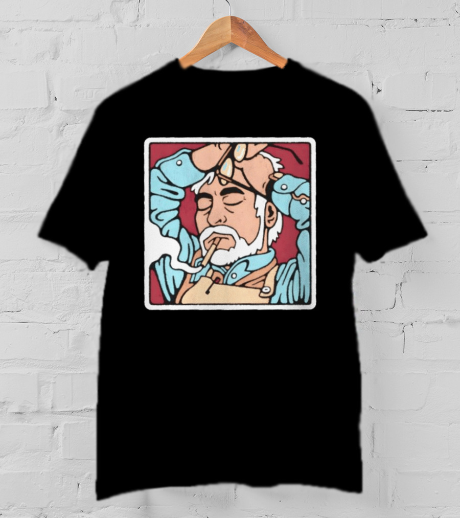 Hayao Miyazaki Smoking Studio Ghibli Filmmaker Animation Mens Casual T-Shirt