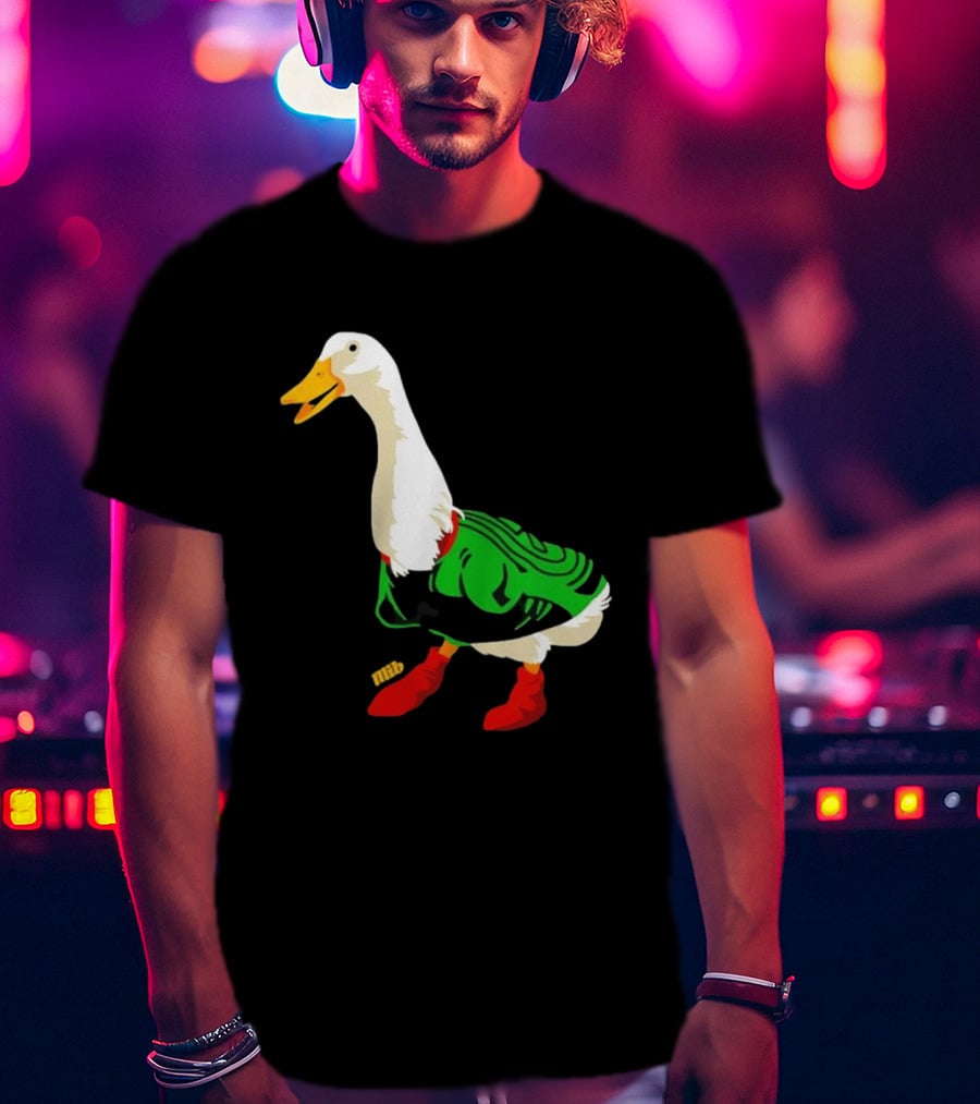Y Si Si Duck Funny Quirky Cartoon Character In Bright Outfit T-Shirt