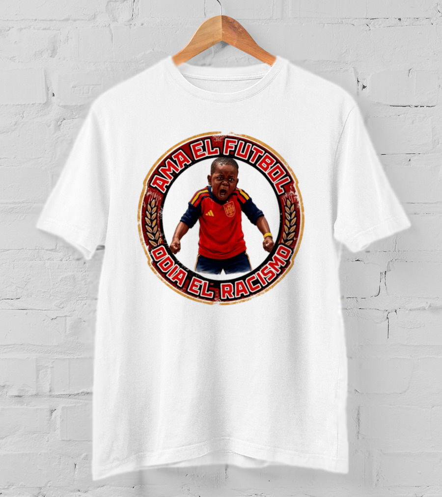 Ama El Futbol Odia El Racismo Niño Con Camiseta Roja Y Azul T-Shirt