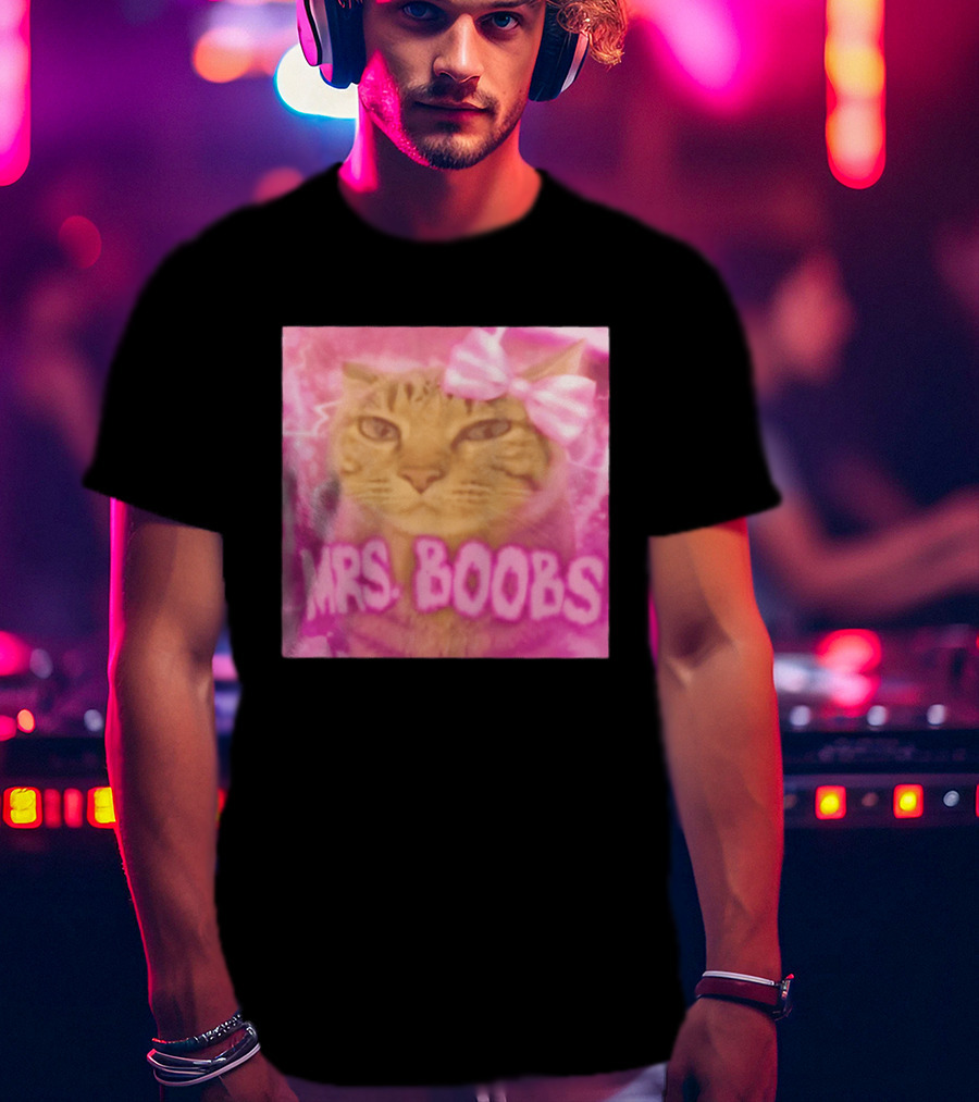 Mrs Boobs Cat Pink Aesthetic With Bow T-Shirt