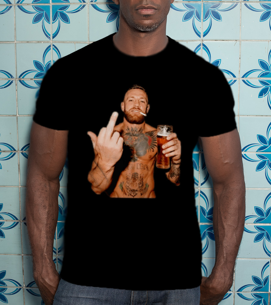 Conor McGregor UFC MMA The Notorious Middle Finger Tattoo Beer T-Shirt