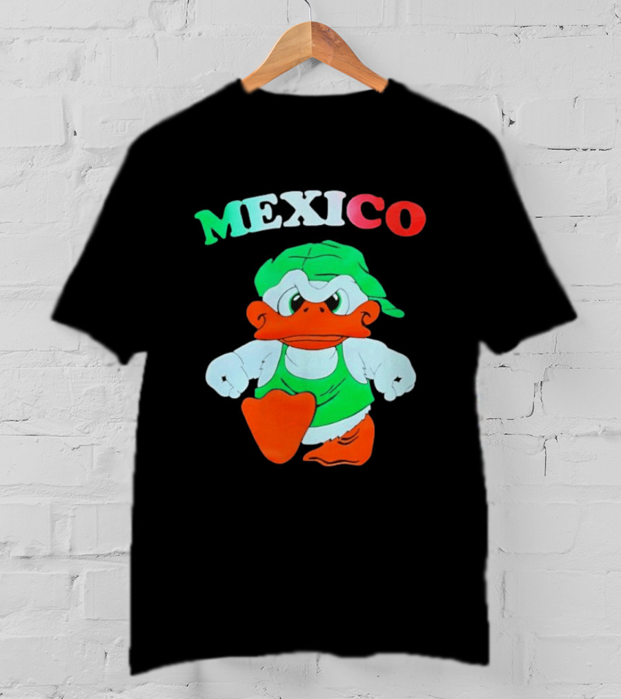 Mexico Duck Cartoon Green Outfit T-Shirt