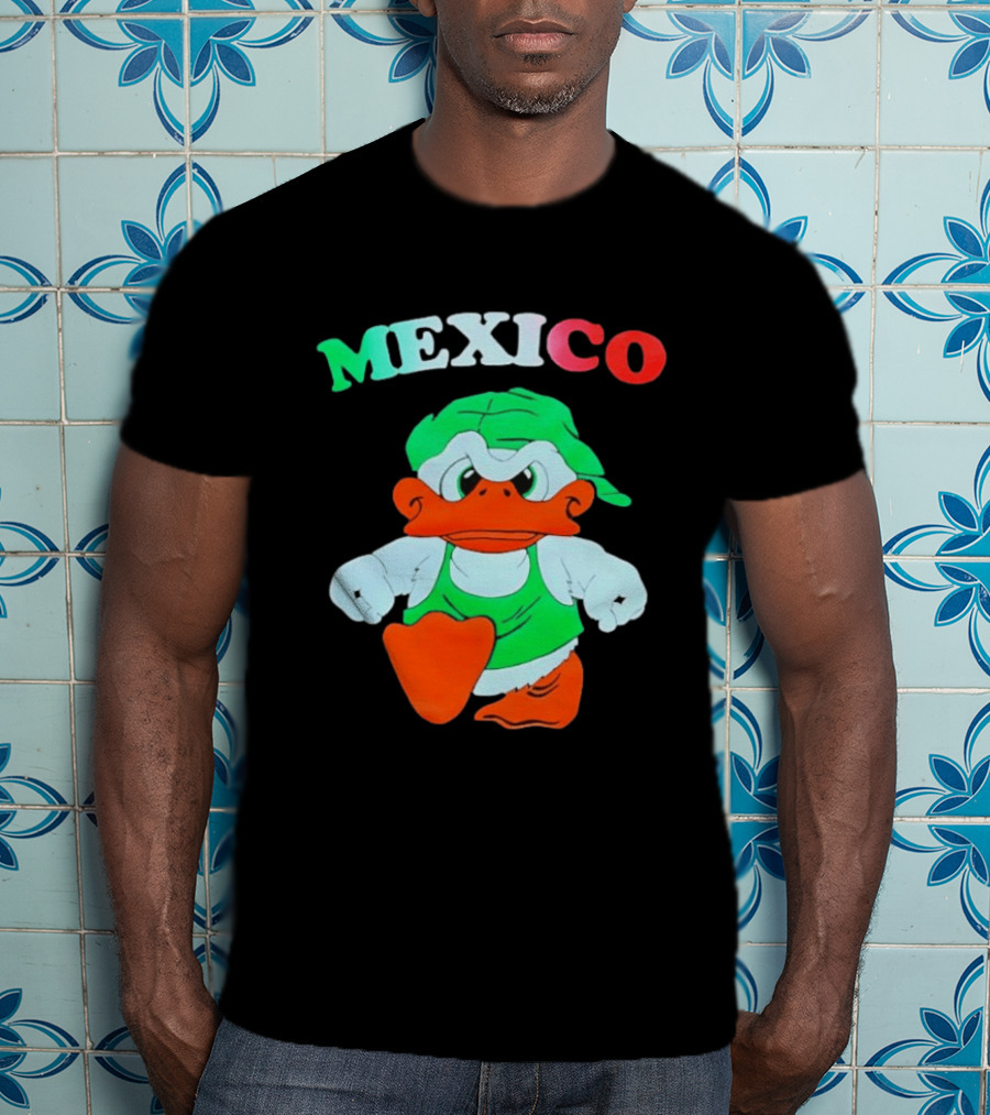 Mexico Duck Cartoon Green Outfit T-Shirt