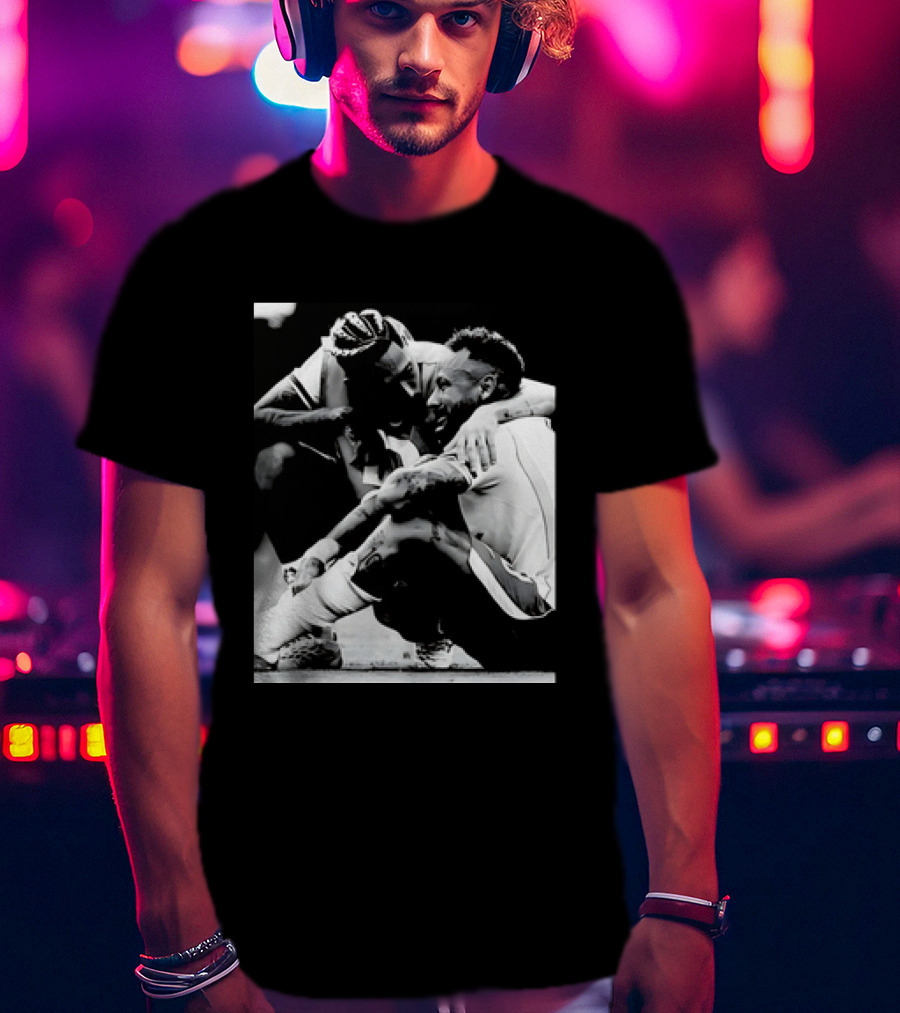 Neymar Jr And Raphinha Emotional Moment Brazil National Football Team T-Shirt