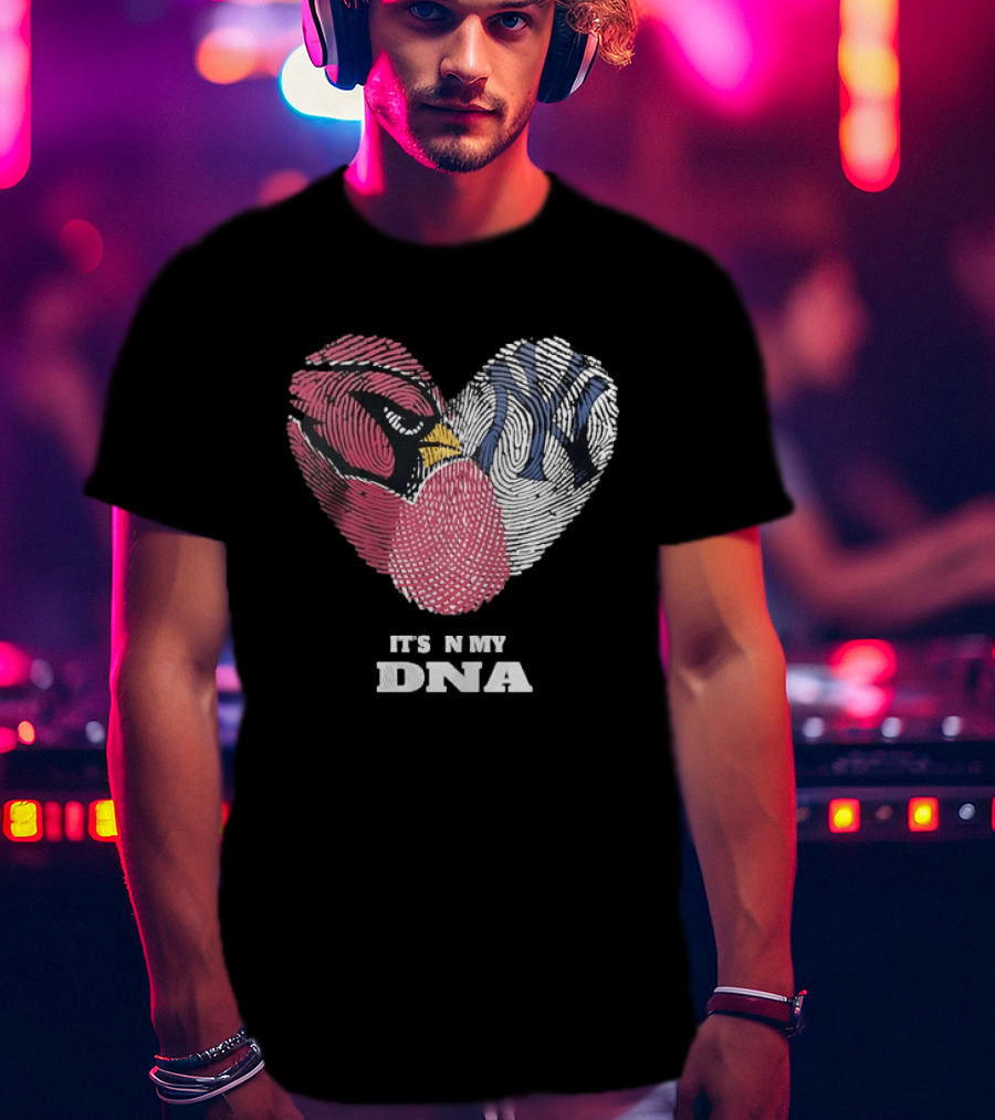 Cardinals Yankees It's In My DNA Fingerprint Heart Fan T-Shirt