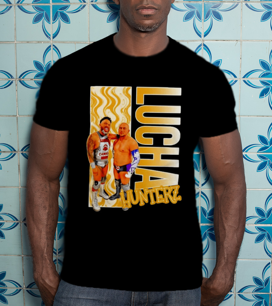 Lucha Hunterz Wrestlers Duo With Llamas And Gold Accents T-Shirt