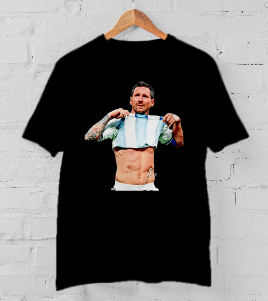Lionel Messi Celebrates Argentina Soccer Triumph T-Shirt