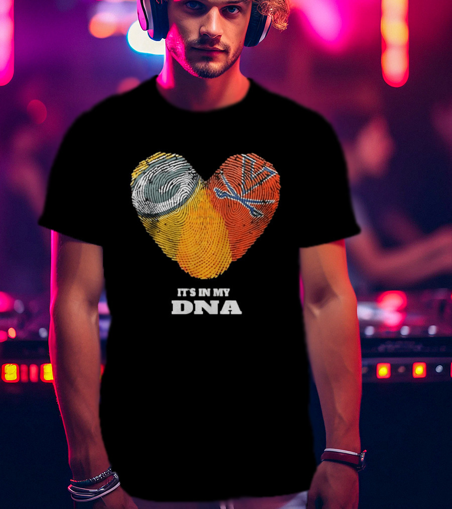 Green Bay Packers Virginia Cavaliers It's In My DNA Heart Fingerprints Love Fans T-Shirt