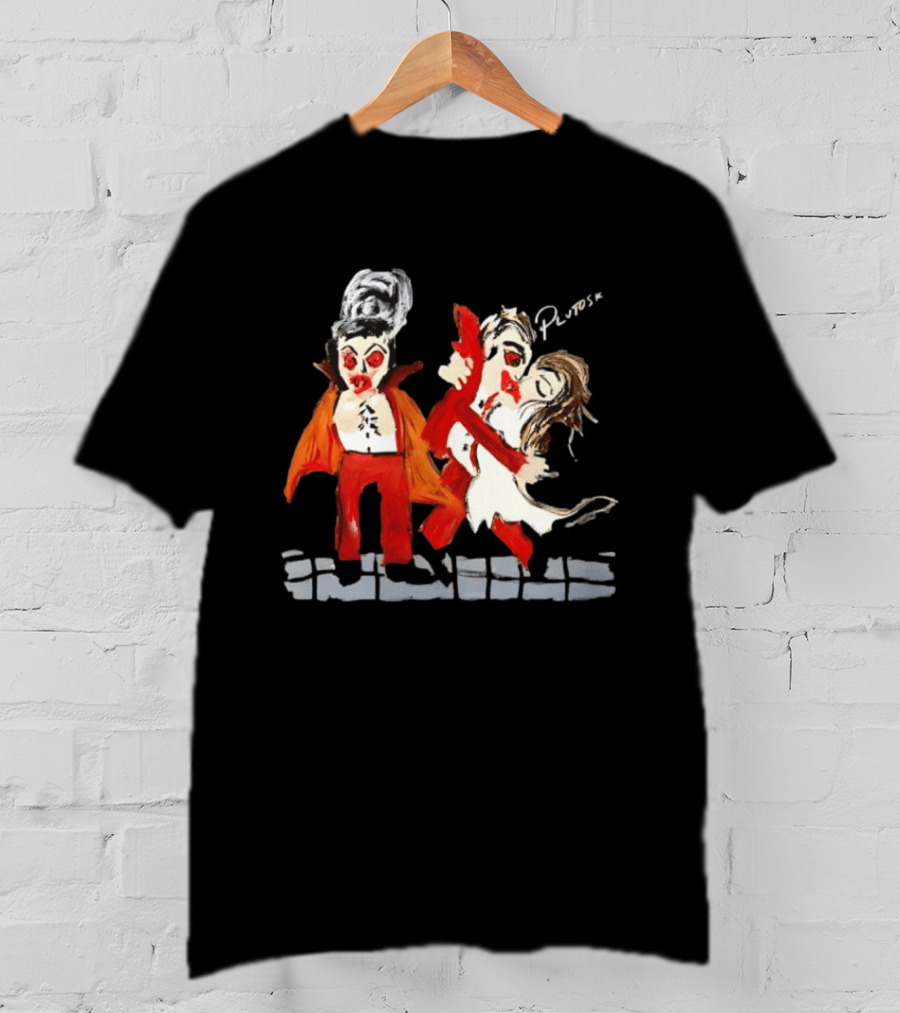 Dracula And Bride Kissing PlutoSki Halloween Vampire Couple Romantic Horror T-Shirt