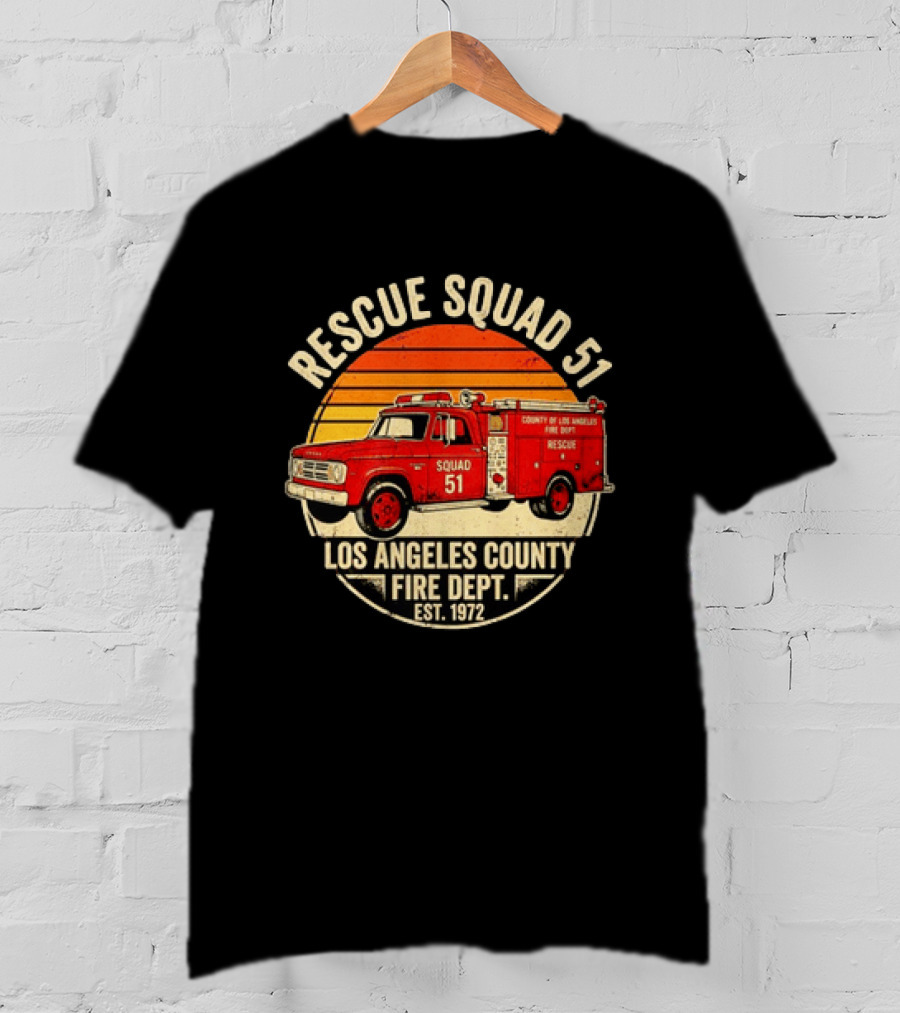 Rescue Squad 51 Los Angeles County Fire Dept Firetruck Est. 1972 T-Shirt