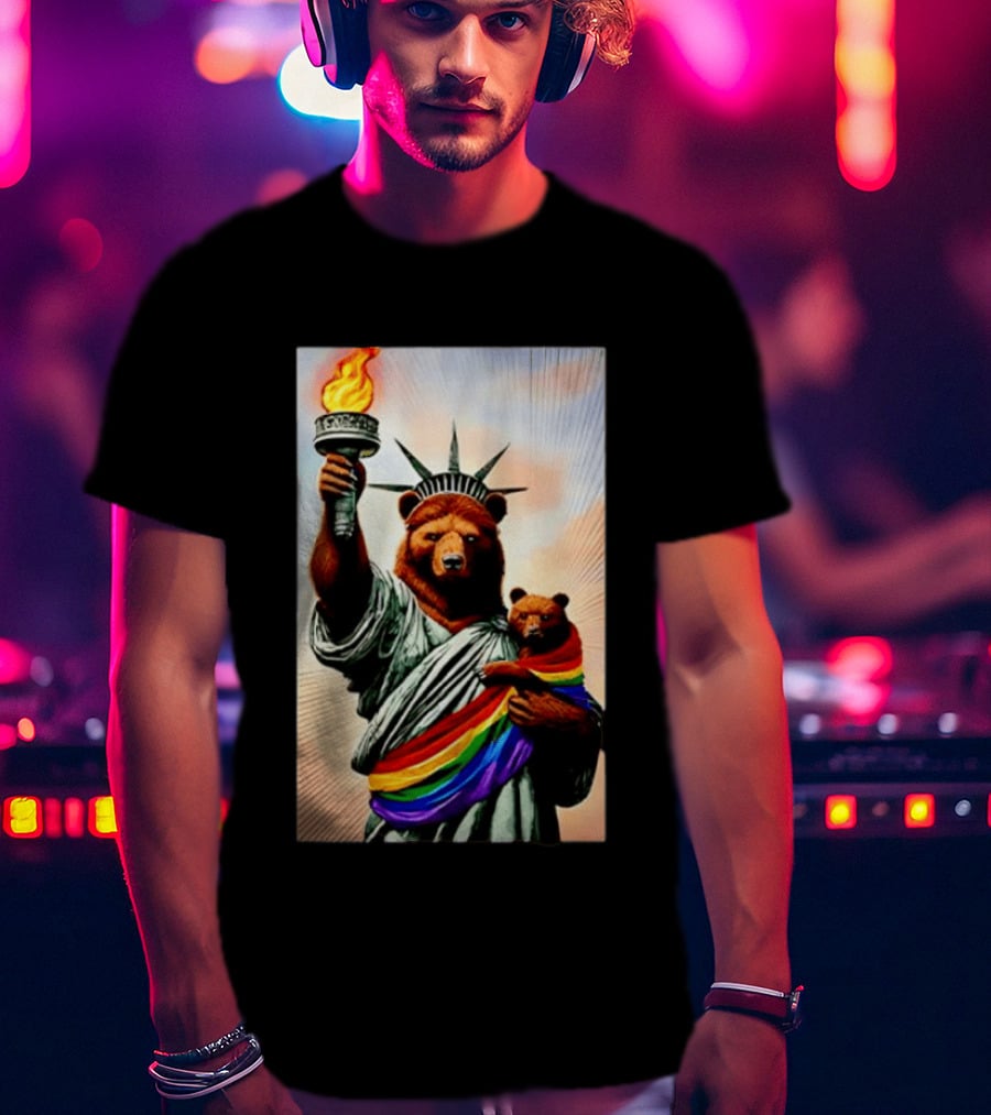 Bear Statues Liberty Rainbow Pride Torch T-Shirt