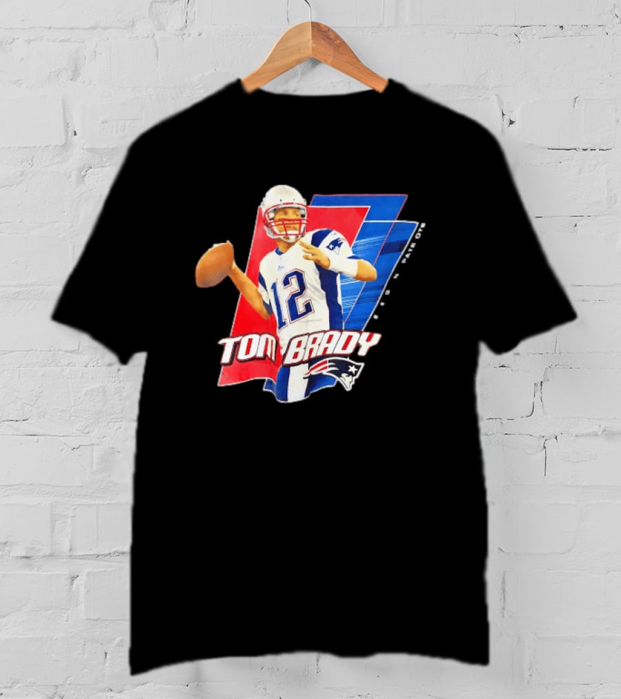 New England Patriots Tom Brady 12 Football Quarterback Iconic Action Pose T-Shirt