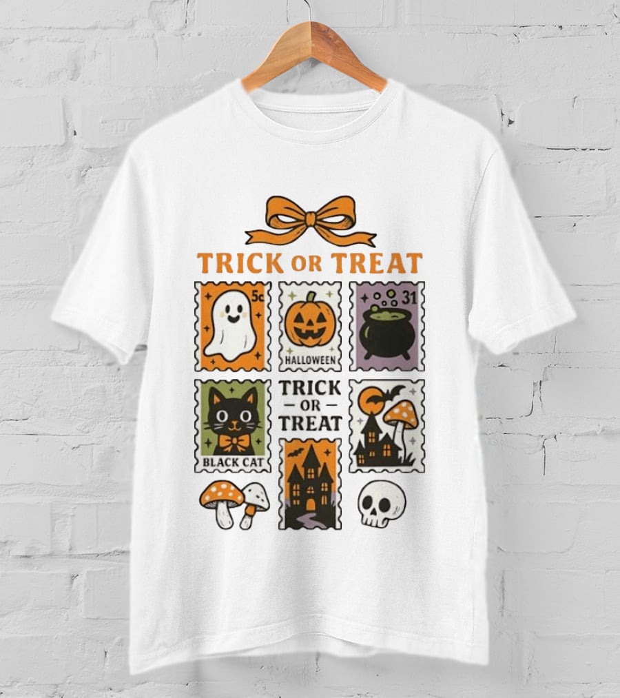 Trick Or Treat Halloween Ghost Pumpkin Cauldron Black Cat Haunted House T-Shirt