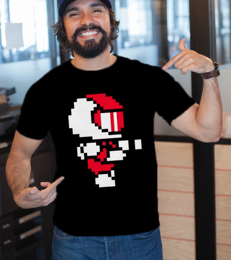 Arcade Pixel Racing Driver Fast Track Helmet Retro Game T-Shirt