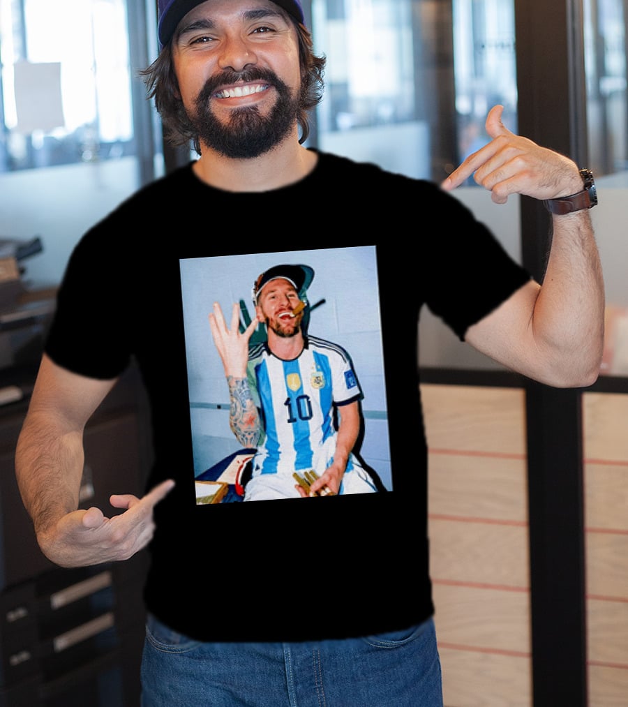 Lionel Messi Smoking Cigarette T-Shirt