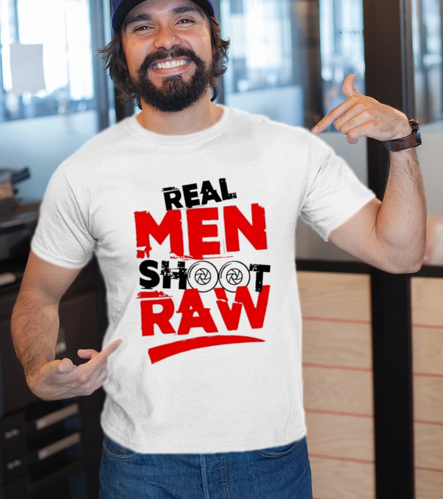 Real Men Shoot RAW Camera Shutter Aperture Photography T-Shirt