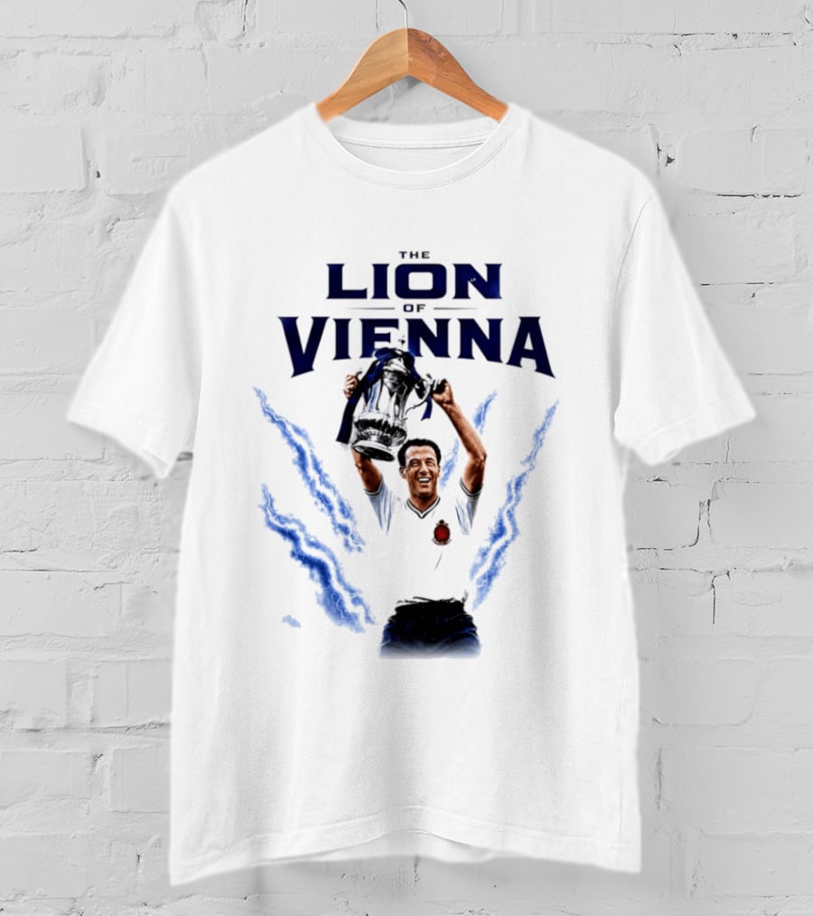 The Lion Of Vienna Nat Lofthouse Celebrating Bolton Football Victory T-Shirt