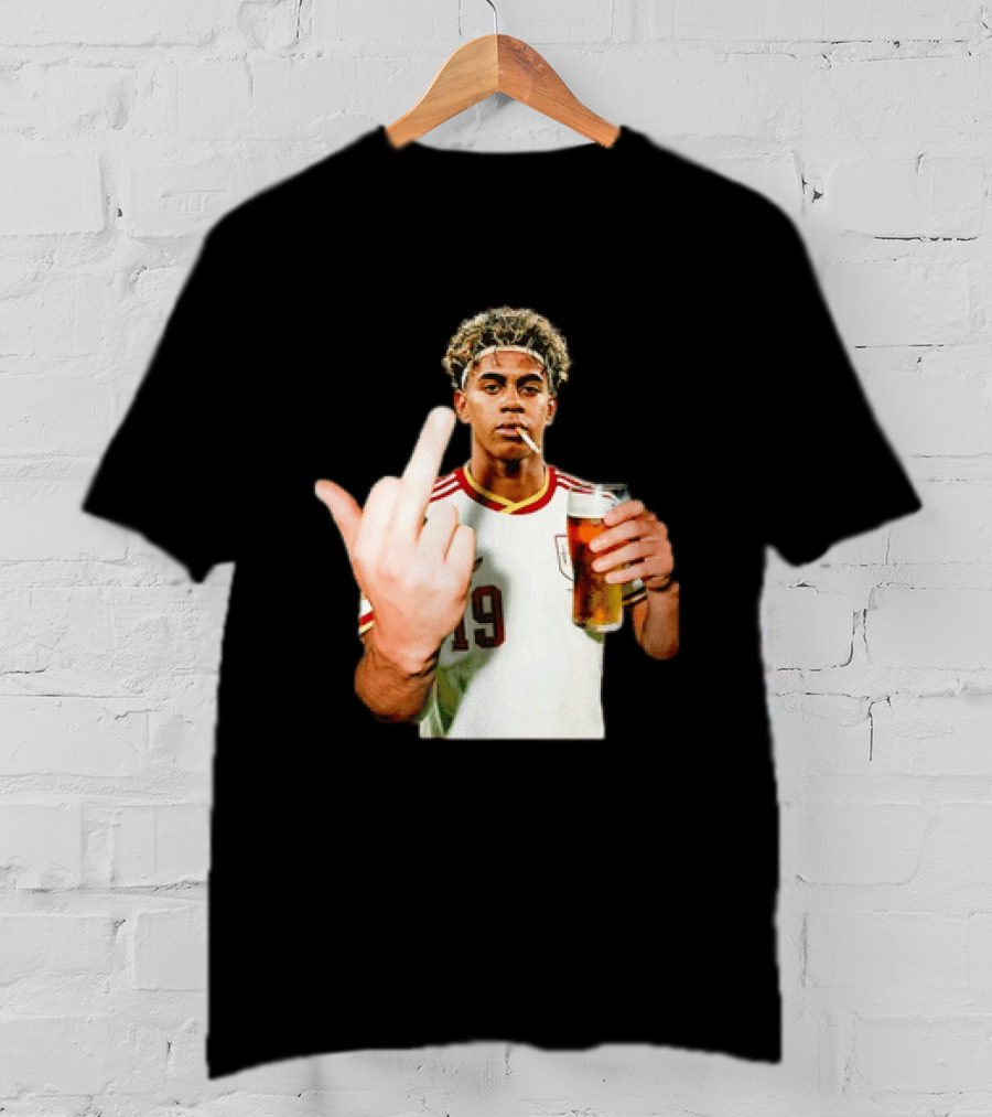 Lamine Yamal Spain National Team 19 Middle Finger And Beer T-Shirt