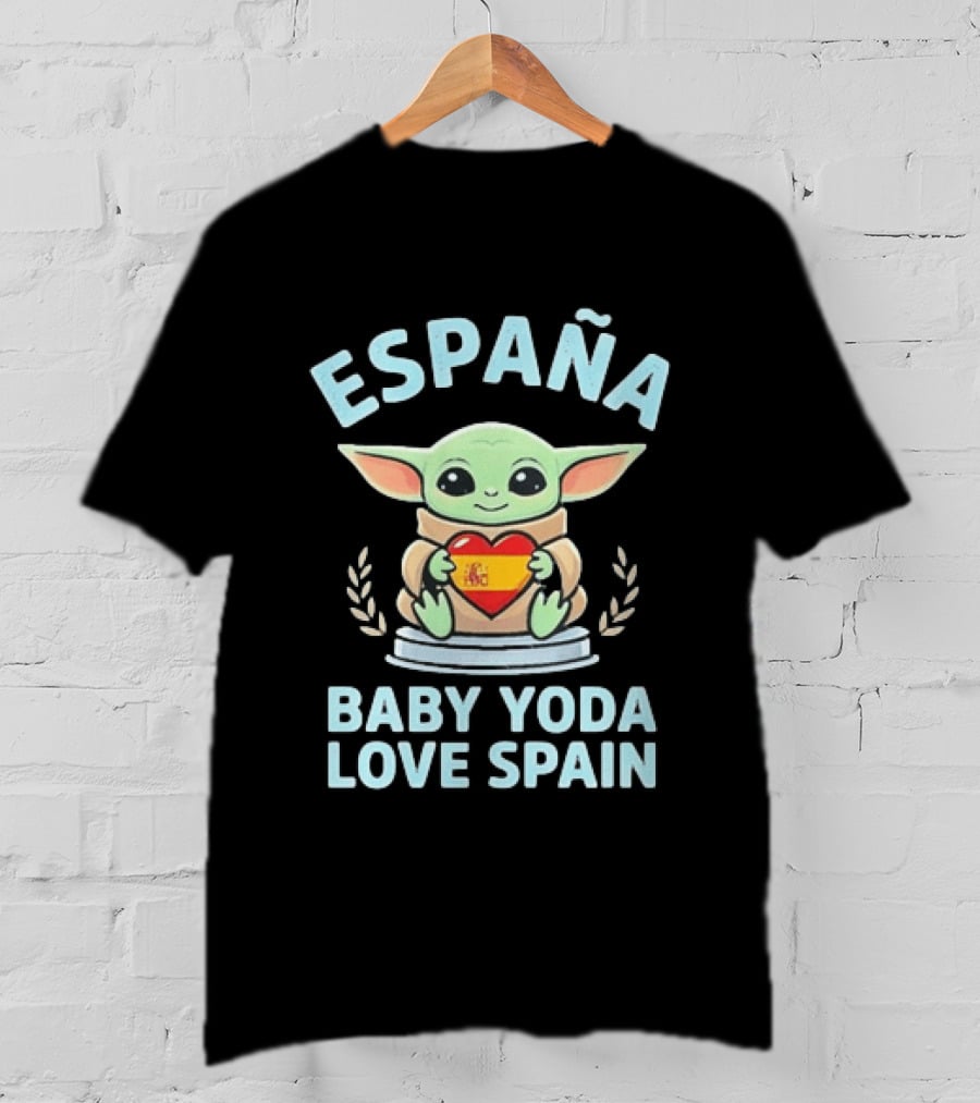 España Baby Yoda Love Spain Hearts Fan T-Shirt