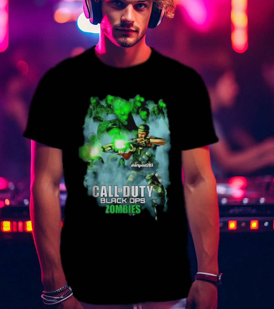 Call Of Duty Black Ops Zombies Tank Dempsey Battle Scene T-Shirt